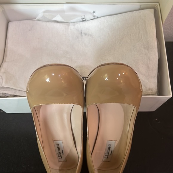 LK Bennett Shilo Taupe Patent Heels - Picture 13 of 16